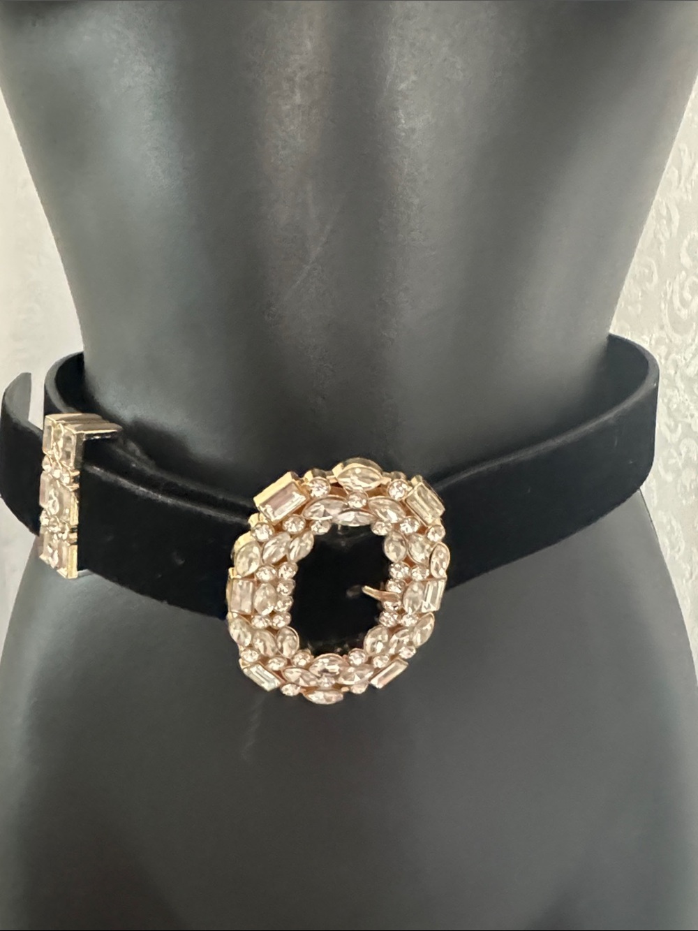 ZARA VELVET RHINESTONE BUCKLE BELT SZ: